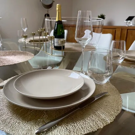 Viou Apartment *